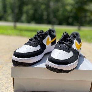 Air Force 1 LV8 Blk/Whte